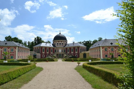 zamek-veltrusy